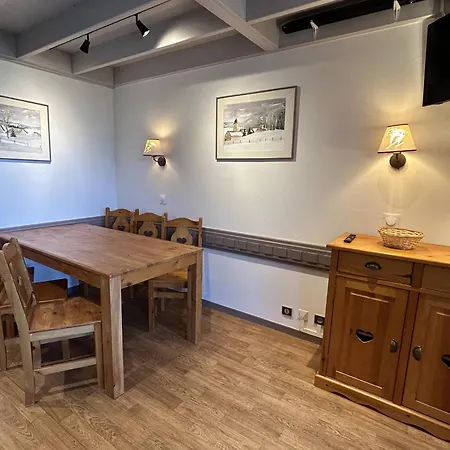 Duplex Renove Au Pied Des Pistes A Meribel, 7 Couchages - Fr-1-355-233 Διαμέρισμα Les Allues